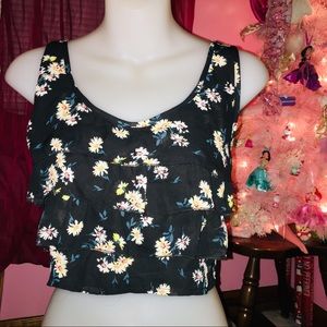 Y2K LIKE NEW Charlotte Russe Tiered Smocked Crop Top M